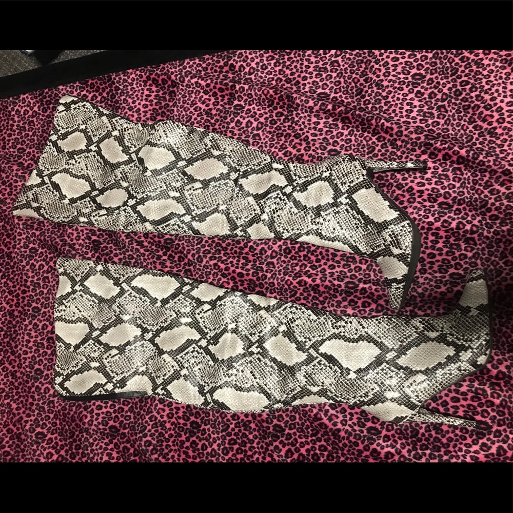 Snake Skin boots